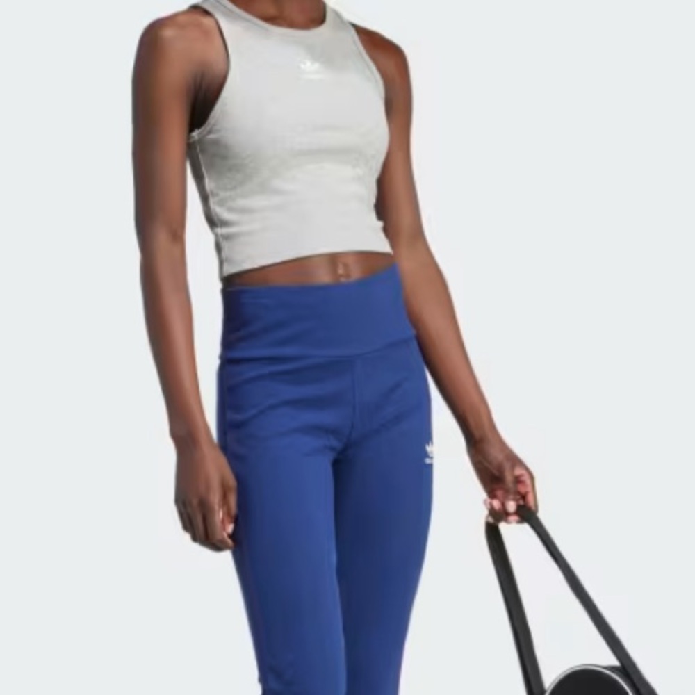 NWT! ADIDAS ESSENTIALS Ribbed Cropped Tank Top in gray Size Small